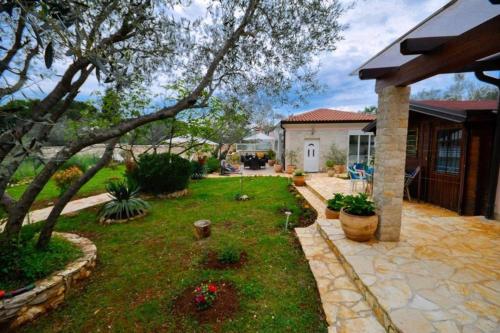 Holiday Home T - image 14