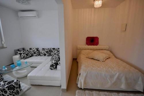 Holiday Home M - image 5