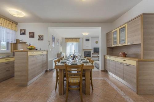 Villa Mateja - image 8