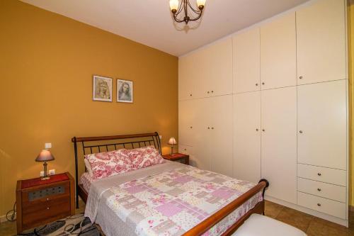 -Grand house Tassos-