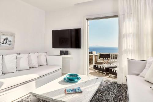 Wonderful Mykonos Villa Exclusive Guestroom Sea View 1 Bedroom Beautiful Sea Views Intimate Interior Elia Beach