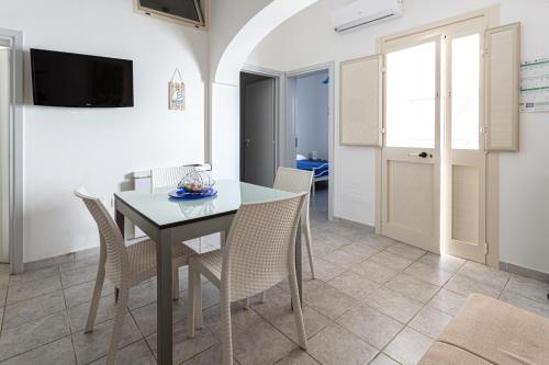  Appartamento nuovo climatizzato a 200 m dal centro del paese in Torre San Giovanni