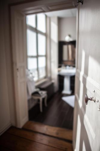 Bienvenue Chez Nous - image 5
