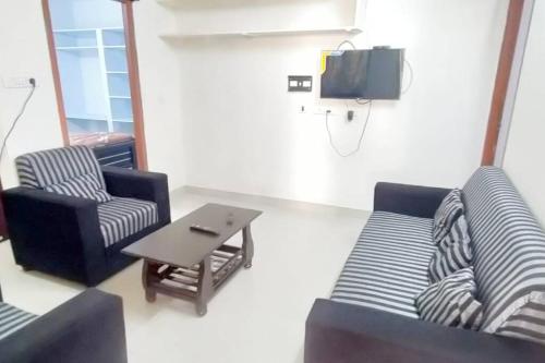 2 BHK Home in KPHB with Parking