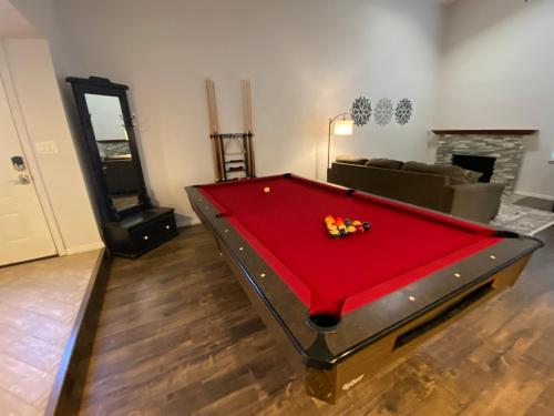 Pool Sunny Kitchen King Beds 3 Bdrm