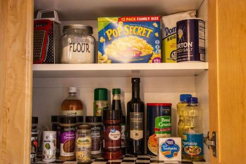 Hilltop Hideaway - 3BDR in Downtown London, KY