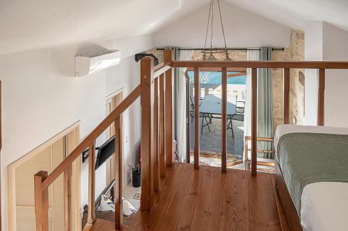 Porto Kalyves - main image