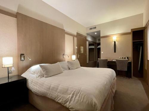 Au Logis des Remparts - image 8