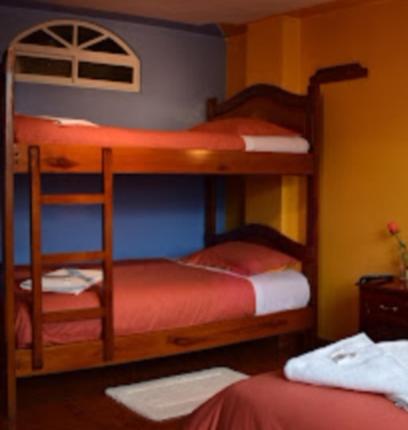 B&B Quito - Hostal Miguel Ángel - Bed and Breakfast Quito