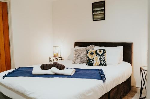 Hounds Gate Luxury Apartments by 1508 Stays 4