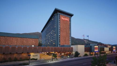 Harrah's Lake Tahoe Hotel & Casino - Accommodation - Stateline