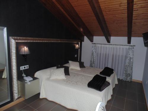 Deluxe Double Room with Bath