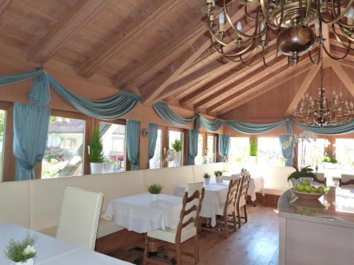 Pension Riedingerhof – Merano, MS