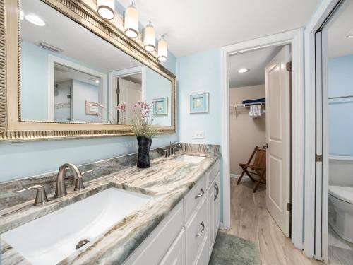 Windjammer 210 2 Bedrooms Sleeps 6 Ocean Front Pool Elevator - image 10