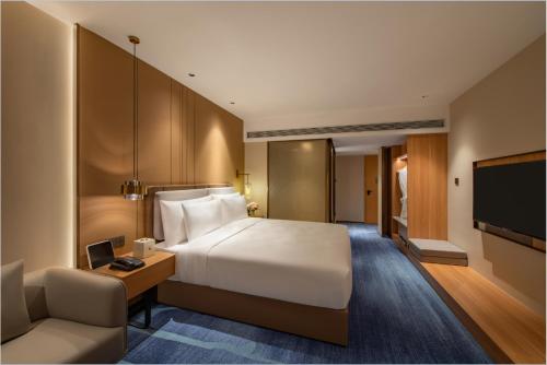room detail thumbnail 1