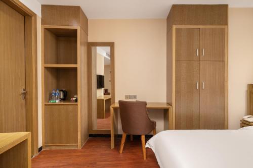 1 queen bed