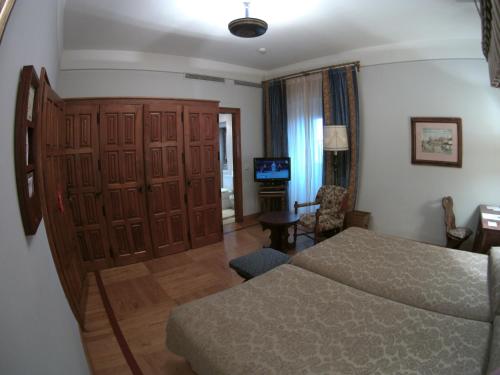 Parador de Santiago - Hostal Reis Catolicos