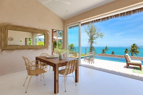 Tropical Seaview Villa with Pool