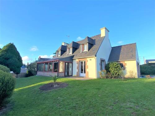 Maison Perros-Guirec, 6 pièces, 9 personnes - FR-1-368-374 - Location saisonnière - Perros-Guirec