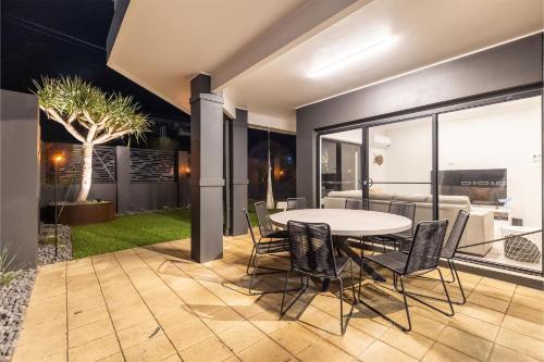 Holiday Home image 10