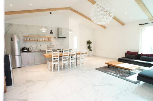 가평 프레이즈 스위트 (Praise Suite) 5성급 게스트하우스 로비