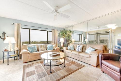 Windjammer 105 3 Bedrooms Sleeps 8 Ocean View Elevator Pool - image 6