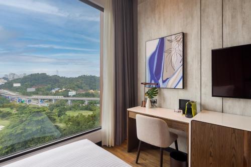 room detail thumbnail 1