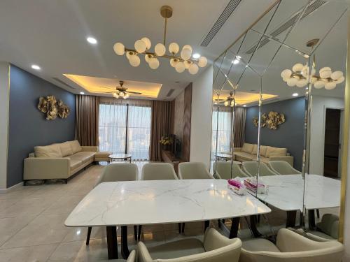Vinhomes D'Capital - 119 Tran Duy Hung-Trung Hoa
