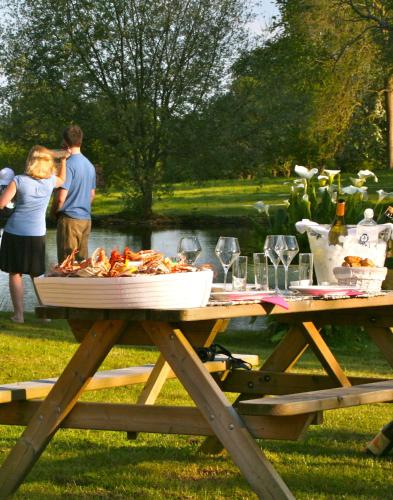 La Coulombe Manoir De Hérouville