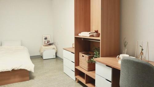 Habitación individual, baño compartido