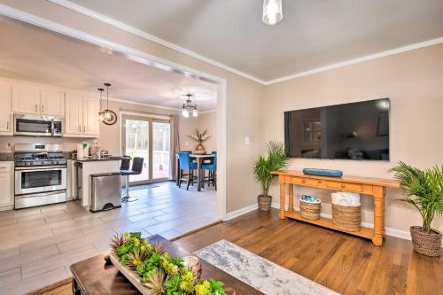 Metro Atlanta Vacation Home Rental with Deck in Hiram, USA