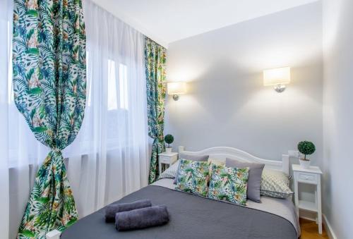 ClickTheFlat Copernicus Science Centre Apart Rooms Room Type - Double Room with Shared Bathroom