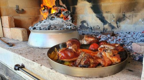 Studio EMA - Tartini Square