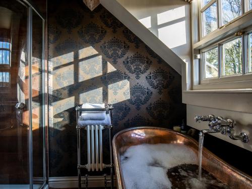 Fürdőszoba, Pineapple Spa Cottage in Upper Swell