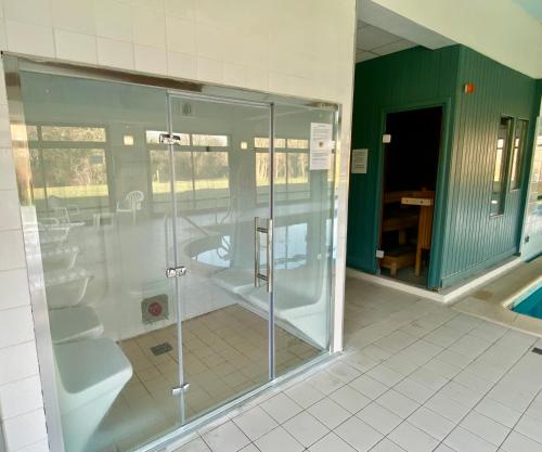 Holiday Inn Calais Coquelles an IHG Hotel - image 8