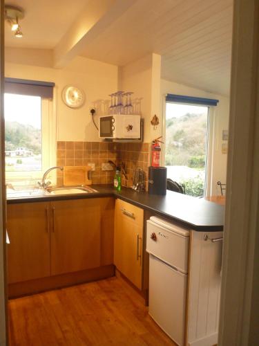 Whiteshell Chalets, Mumbles (Foto 5)