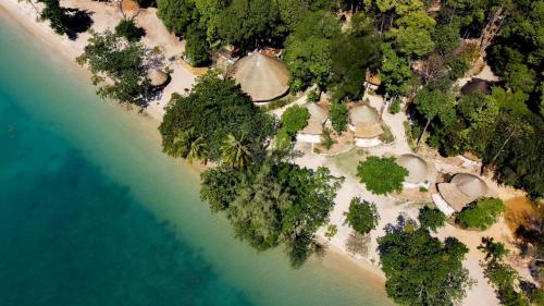 The Tropical Beach Resort photo 2