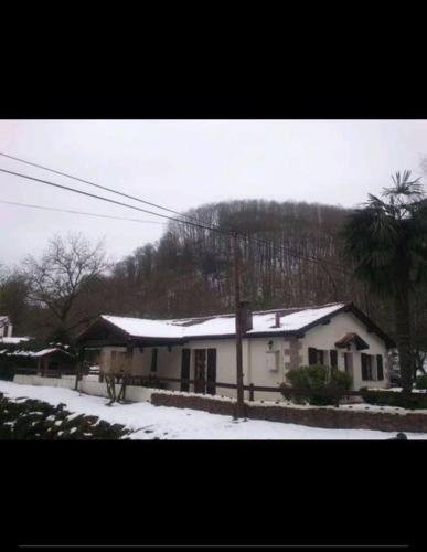 Casa rural altza erreka in Errazu