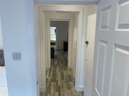 Elder Park Apartments - image 3