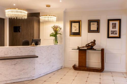 Best Western Royal Hotel Caen - image 3