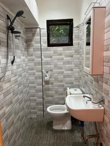 Virly’z Top View Resort