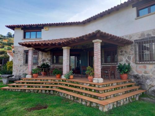 Accommodation in San Esteban del Valle