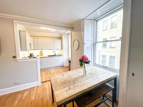 Rose Street's Hidden Treasure- 2Bed Newly Refurbished Apt, Édimbourg (photo 8)