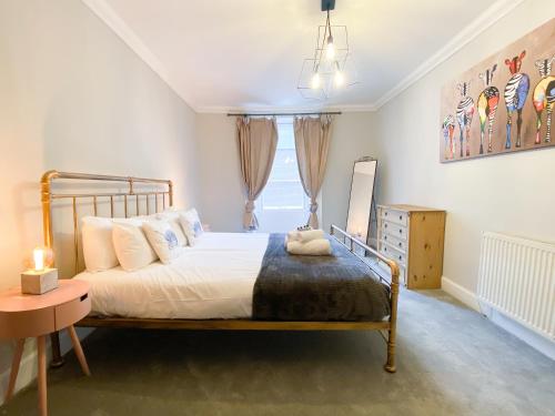 Rose Street's Hidden Treasure- 2Bed Newly Refurbished Apt, Édimbourg (photo 2)
