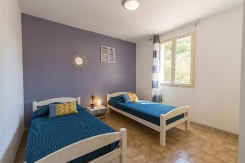 Three-Bedroom Villa image 8
