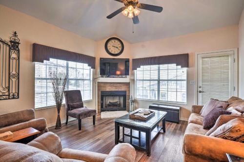 Resort Meadowbrook Penthouse with Bunk Beds and Pool! - image 11
