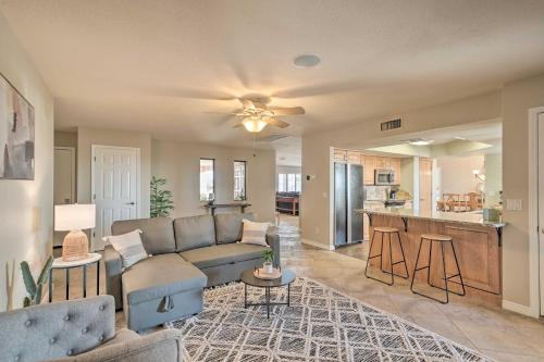 Zen Desert Oasis with Lake View 1 Mi to Beach! - image 10
