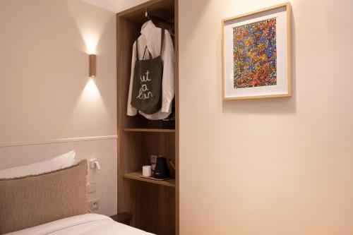 Sweet Hotel - image 9