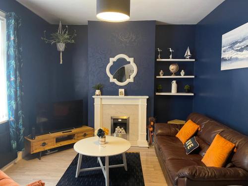 B&B Seaham - A lovely 3 bedroom family house! - Bed and Breakfast Seaham