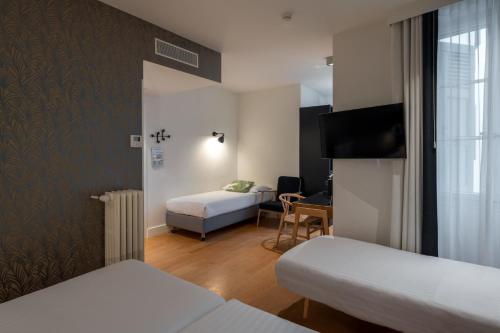 Hôtel Pax - image 12